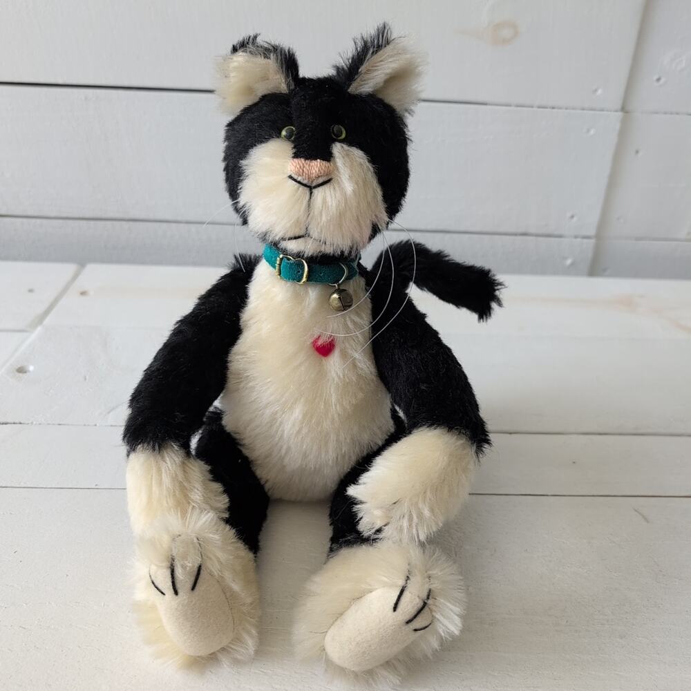 Vintage 1992 DIANE GARD - Bear With A Heart - "Buster" jointed Cat plush